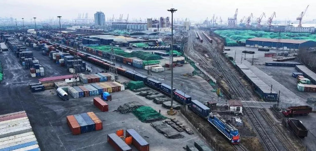 A box of China-Europe Express is hard to find! Over a thousand trains have been operated in a single(图3)